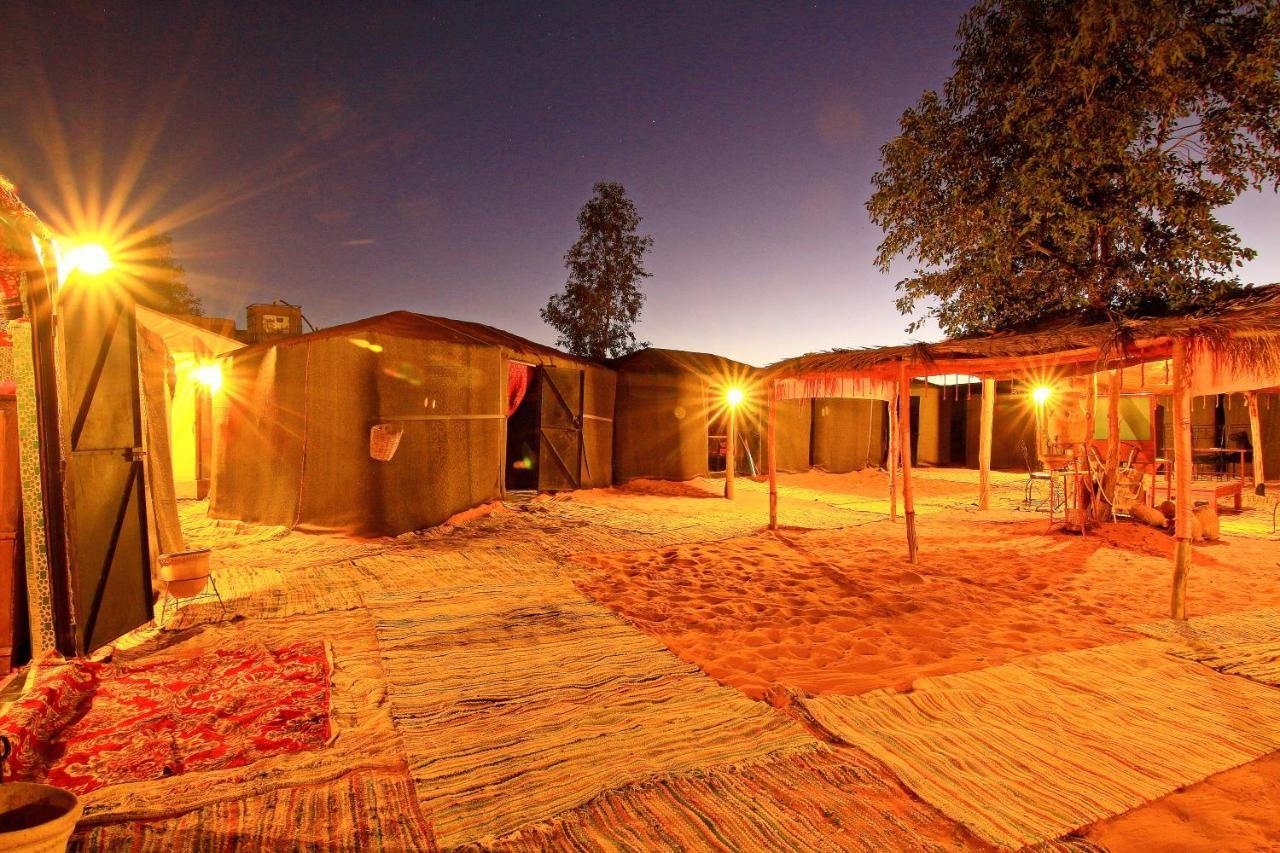 Dar Tafouyte Hotell Merzouga Exteriör bild